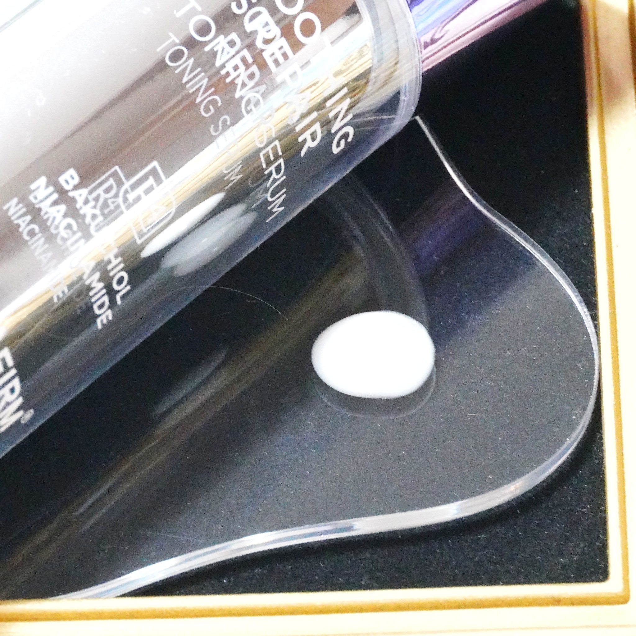 SOOTHING REPAIR TONING SERUM R4/ダーマファーム/美容液を使ったクチコミ（3枚目）