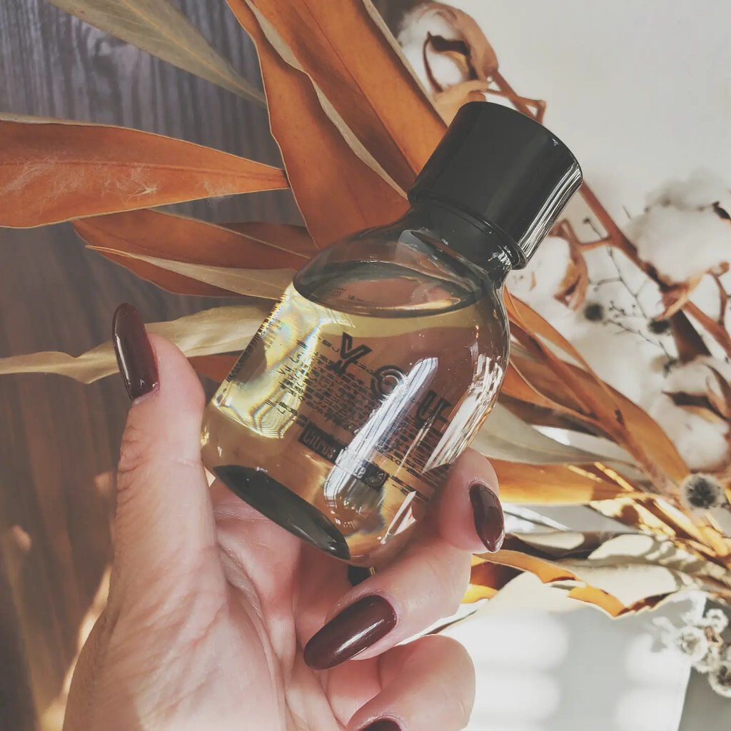 you tokyo hair oil/YOU TOKYO/ヘアオイルを使ったクチコミ（2枚目）