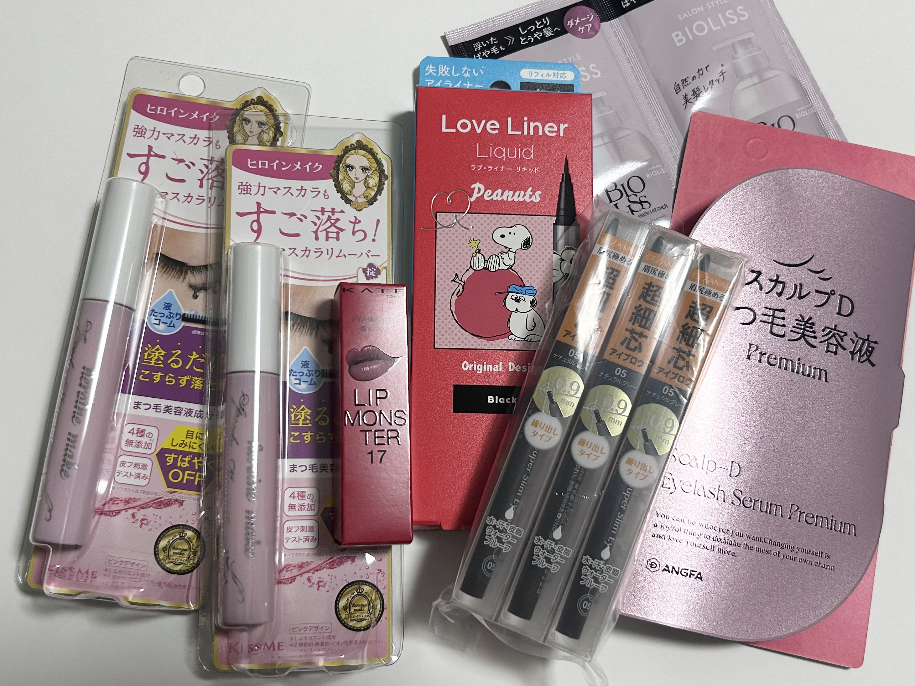 リキッドアイライナーR4 ブラック(スヌーピーデザイン)/ラブ・ライナー/リキッドアイライナーを使ったクチコミ（1枚目）