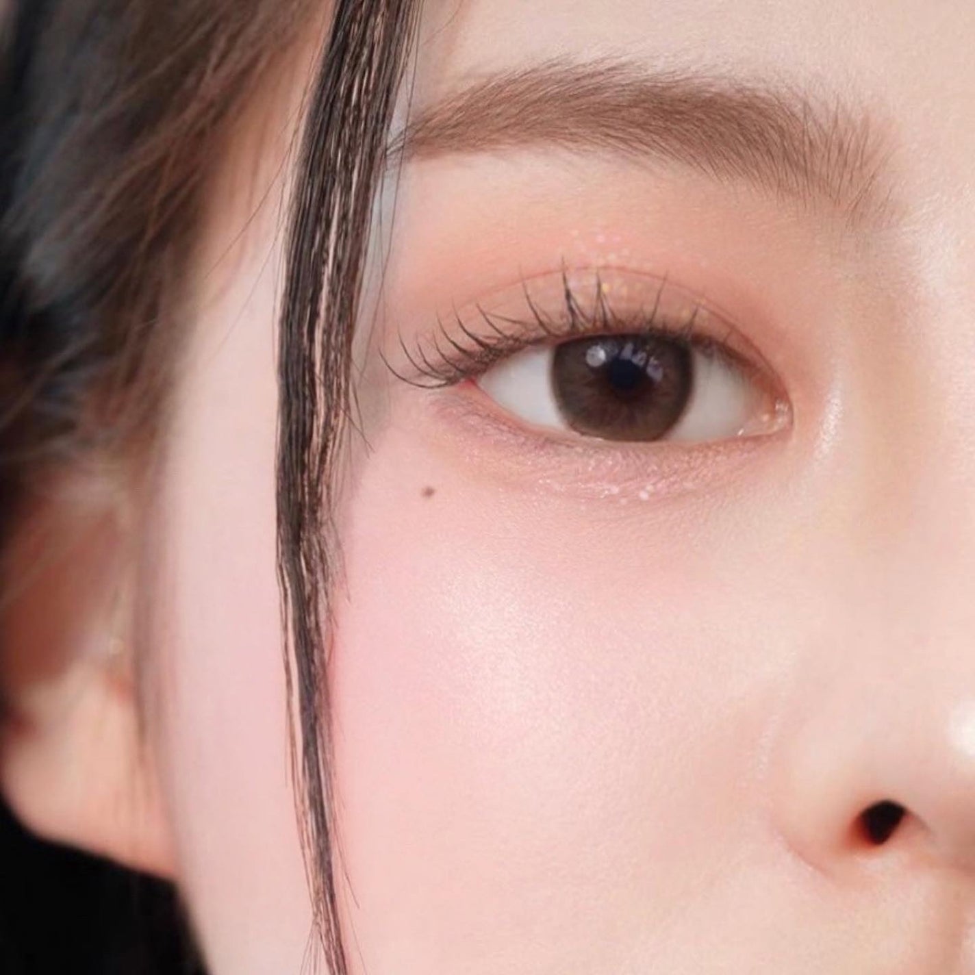 yuno on LIPS 「【 @wakemake_japan】 大人気パレットからなんと..」(4枚目)