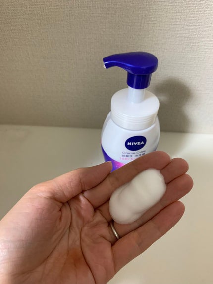 ニベア クリアビューティー弱酸性泡洗顔 もっちり美肌/ニベア/泡洗顔を使ったクチコミ(3枚目)