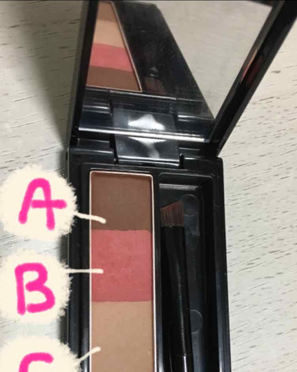 リシェ カラーリング アイブロウパウダー/Visée/パウダーアイブロウを使ったクチコミ（1枚目）