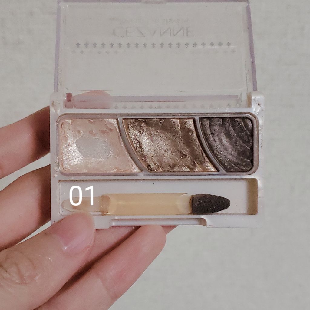 トーンアップアイシャドウ/CEZANNE/アイシャドウパレットを使ったクチコミ(3枚目)