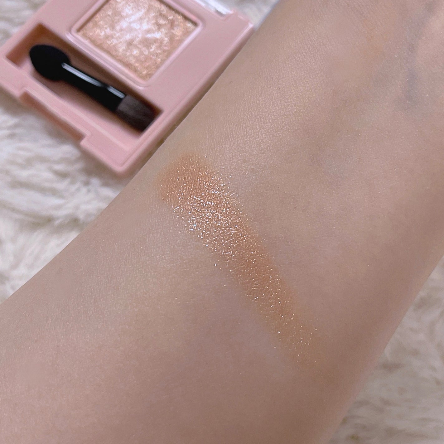 フーミー シングルラメシャドウ/WHOMEE/単色アイシャドウを使ったクチコミ(6枚目)