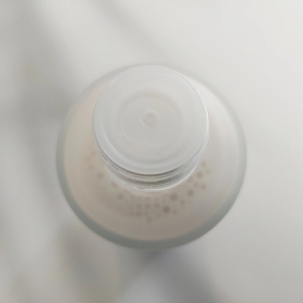 ヴィーガンコンブチャ ティー エッセンス/Dr.Ceuracle/オールインワン化粧品を使ったクチコミ（2枚目）