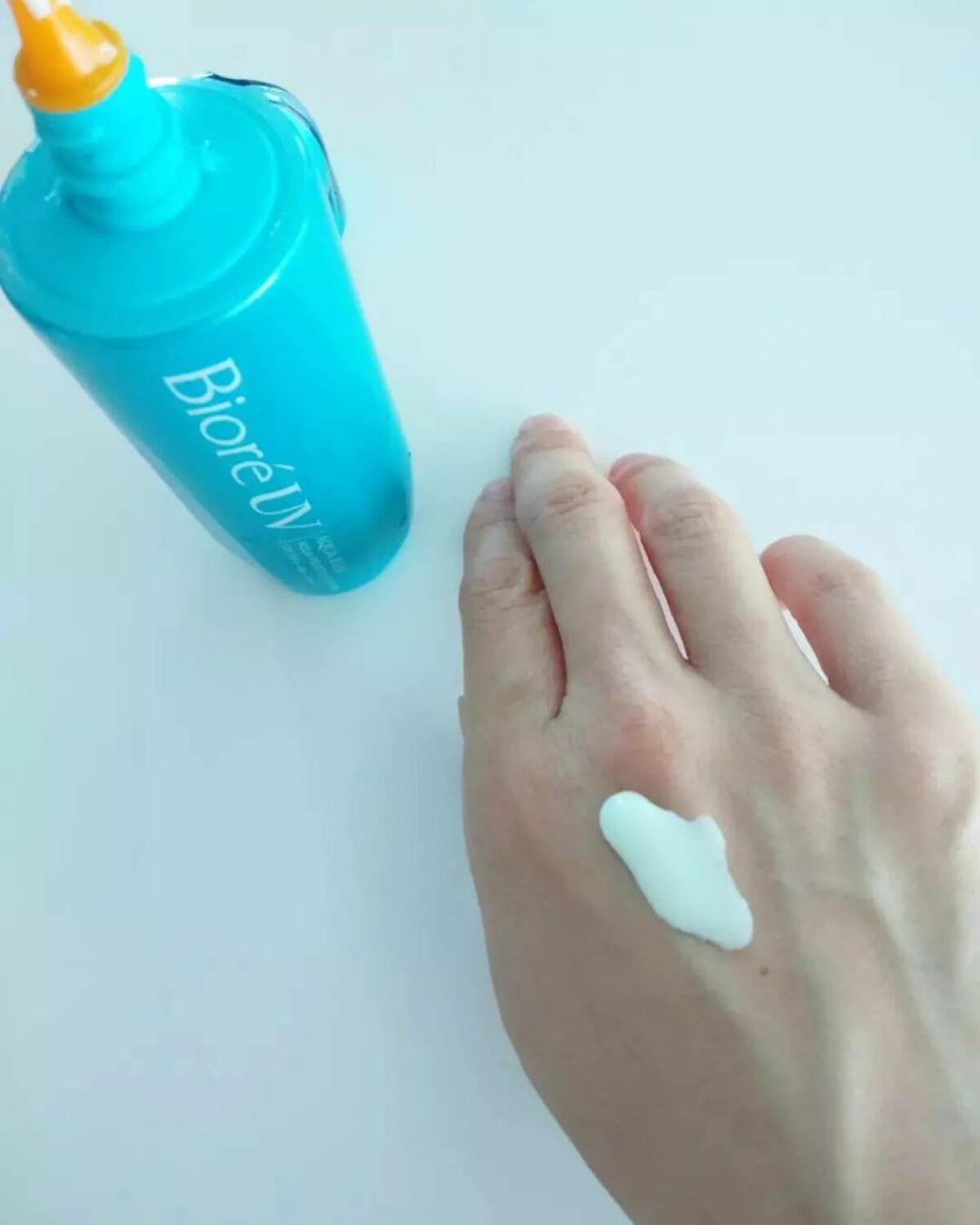 ビオレUV アクアリッチ アクアプロテクトローション(水層パック)/ビオレ/日焼け止めローションを使ったクチコミ(2枚目)