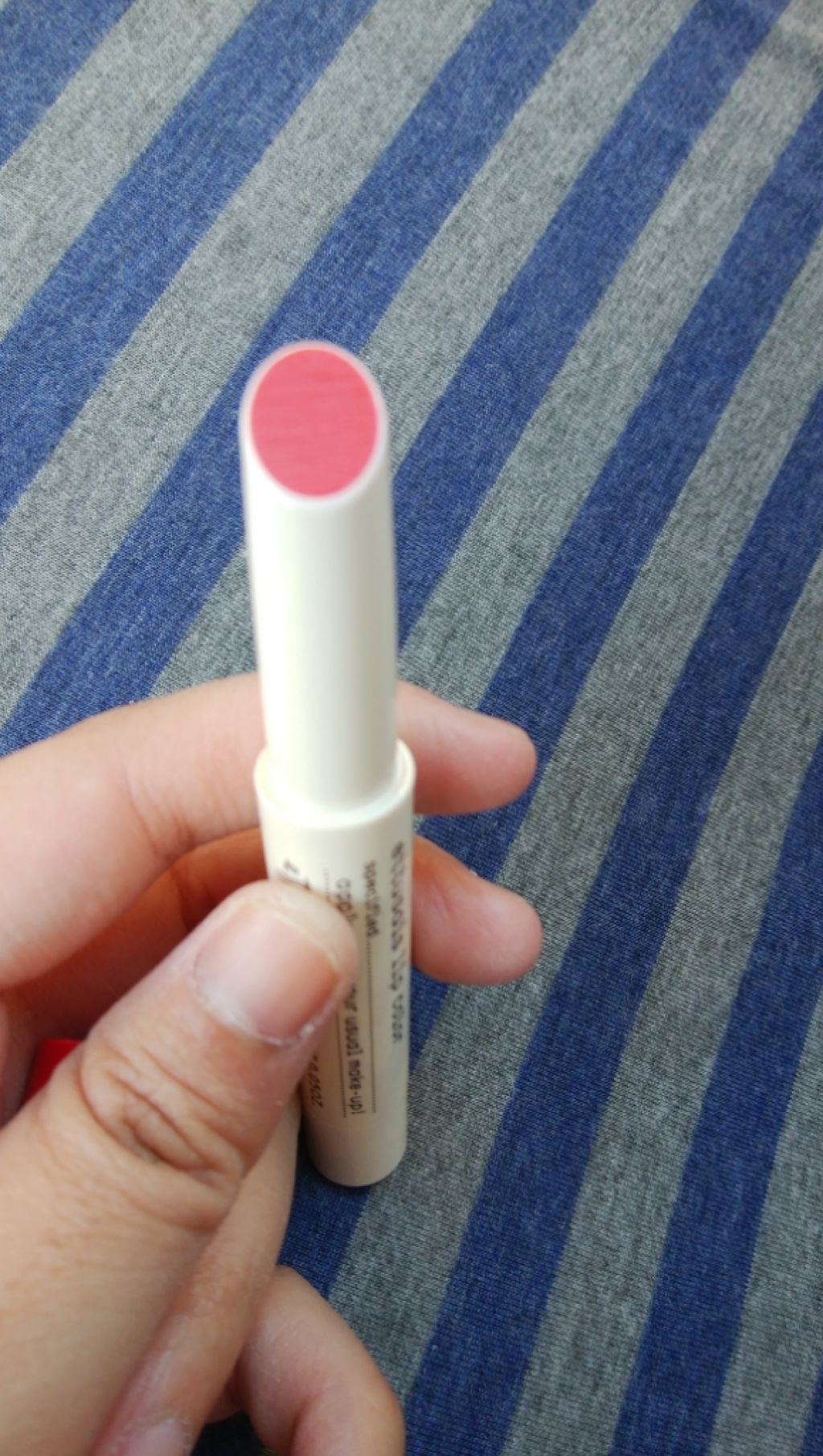 リップカラー 05 あこがれカシス/ettusais/口紅を使ったクチコミ（3枚目）