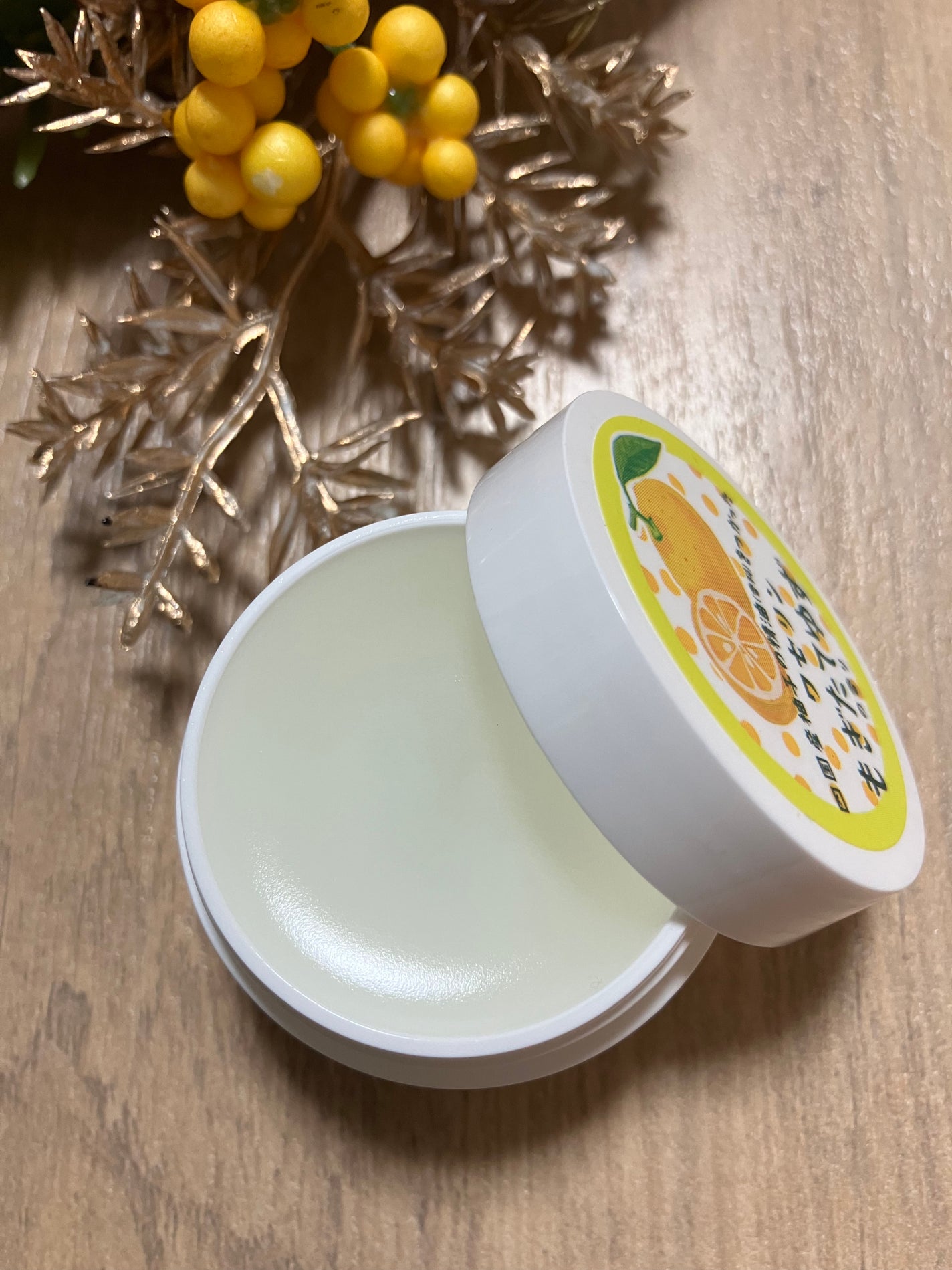 ゆず ワセリン /グローバル プロダクト プランニング/フェイスクリームを使ったクチコミ(2枚目)