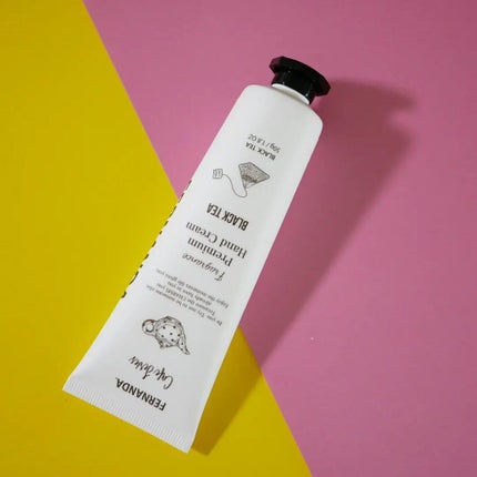 フレグランスプレミアムハンドクリーム ブラックティー/フェルナンダ/ハンドクリームを使ったクチコミ(1枚目)