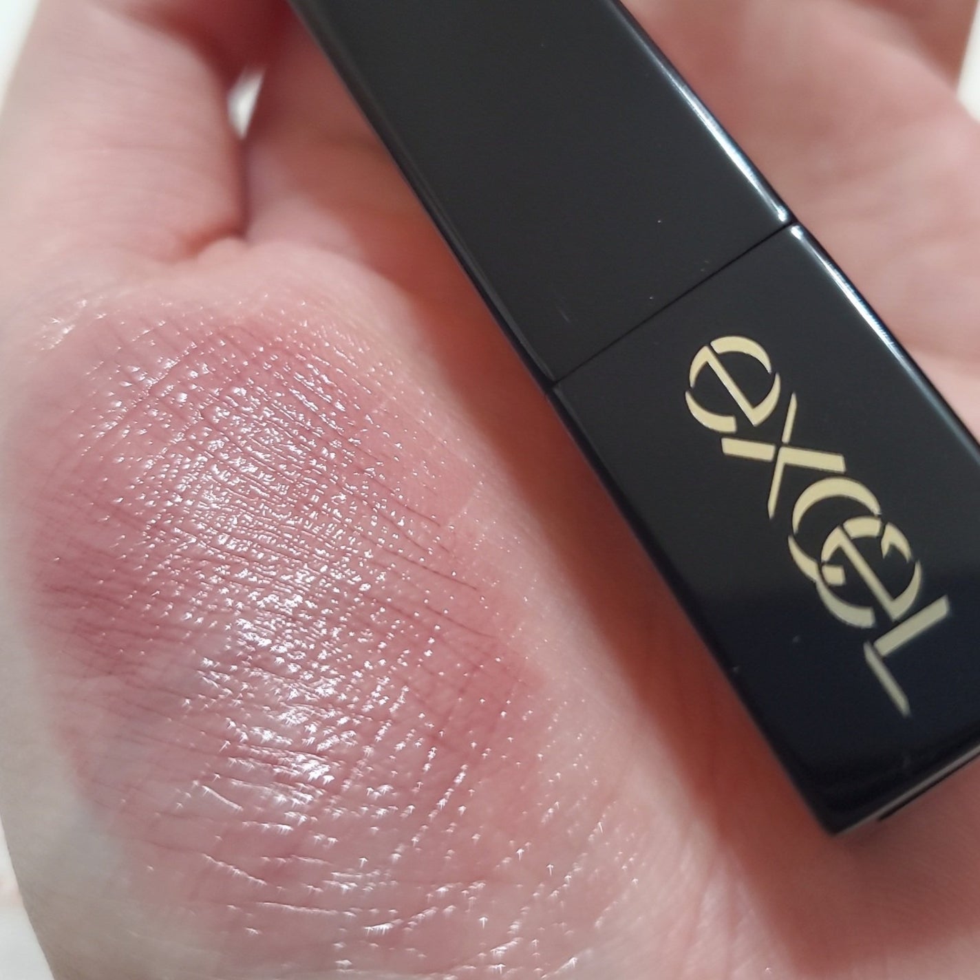 リップステディ/excel/口紅を使ったクチコミ(4枚目)