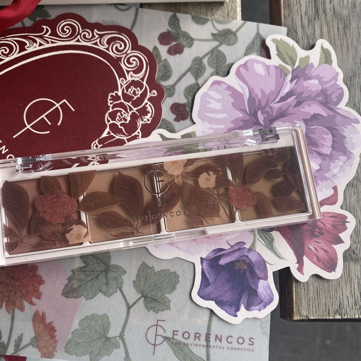 タトゥーベルベットティント/フォレンコス/リップティントを使ったクチコミ（2枚目）