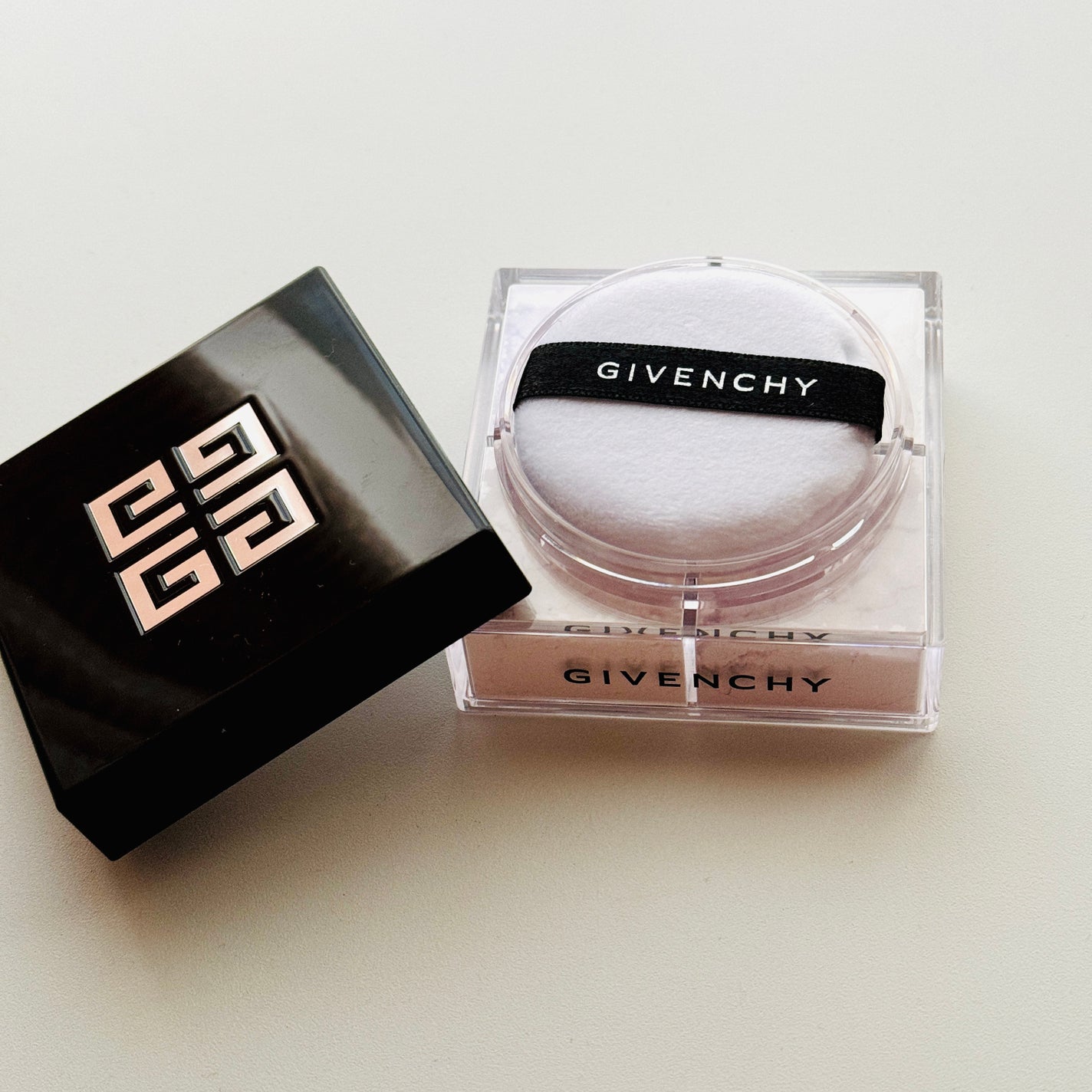 プリズム・リーブル/GIVENCHY/ルースパウダーを使ったクチコミ(2枚目)