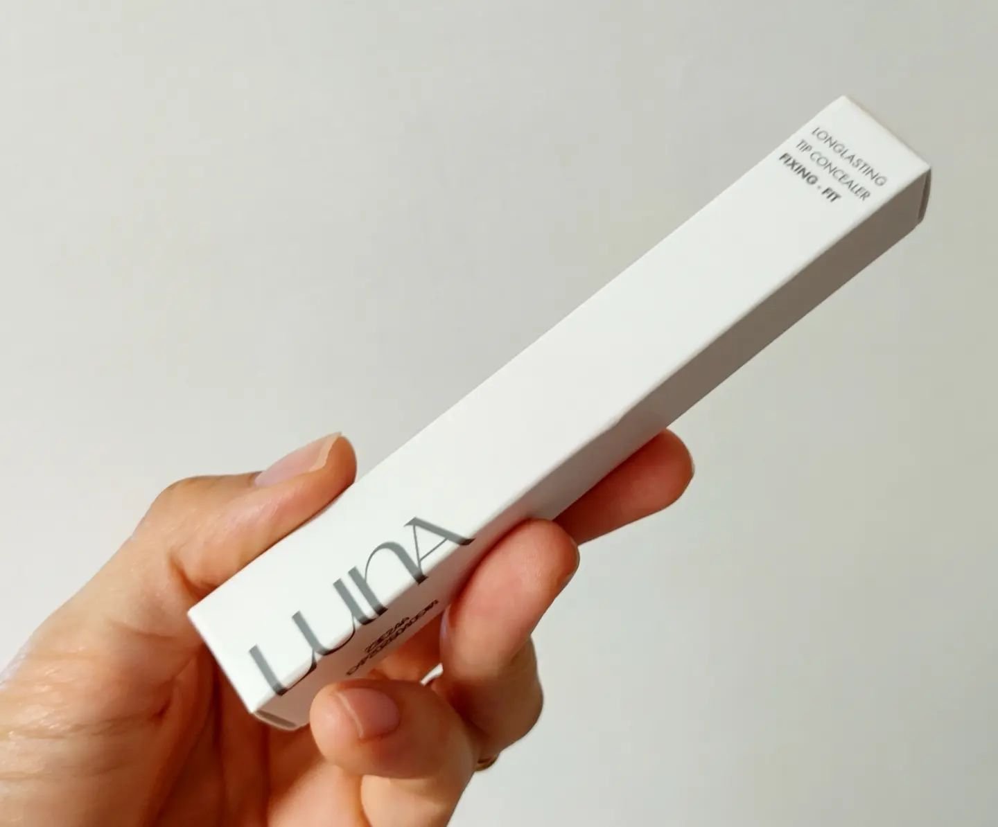 ロングラスティングチップコンシーラーフィックシングフィット/LUNA/リキッドコンシーラーを使ったクチコミ（3枚目）