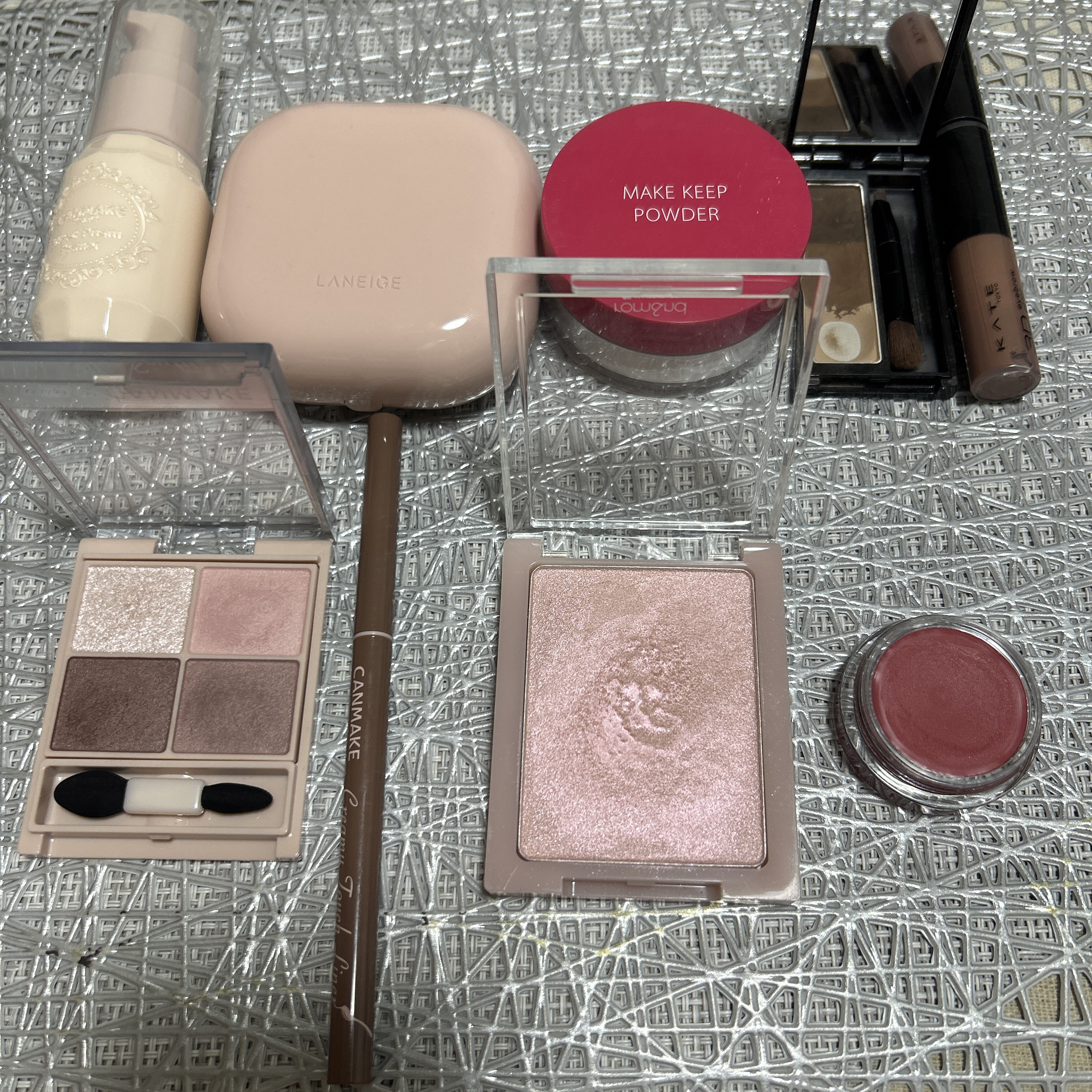 ケイト デザイニングアイブロウ3D/KATE/パウダーアイブロウを使ったクチコミ（2枚目）