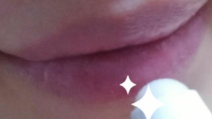 レブロン キス シュガー スクラブ 121 ミルキー<限定品>/REVLON/リップスクラブを使ったクチコミ(3枚目)