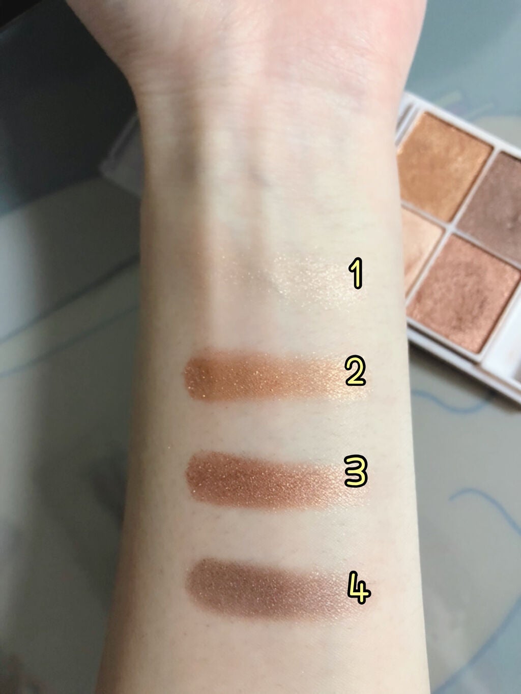 シルキースフレアイズ/キャンメイク/アイシャドウパレットを使ったクチコミ(3枚目)