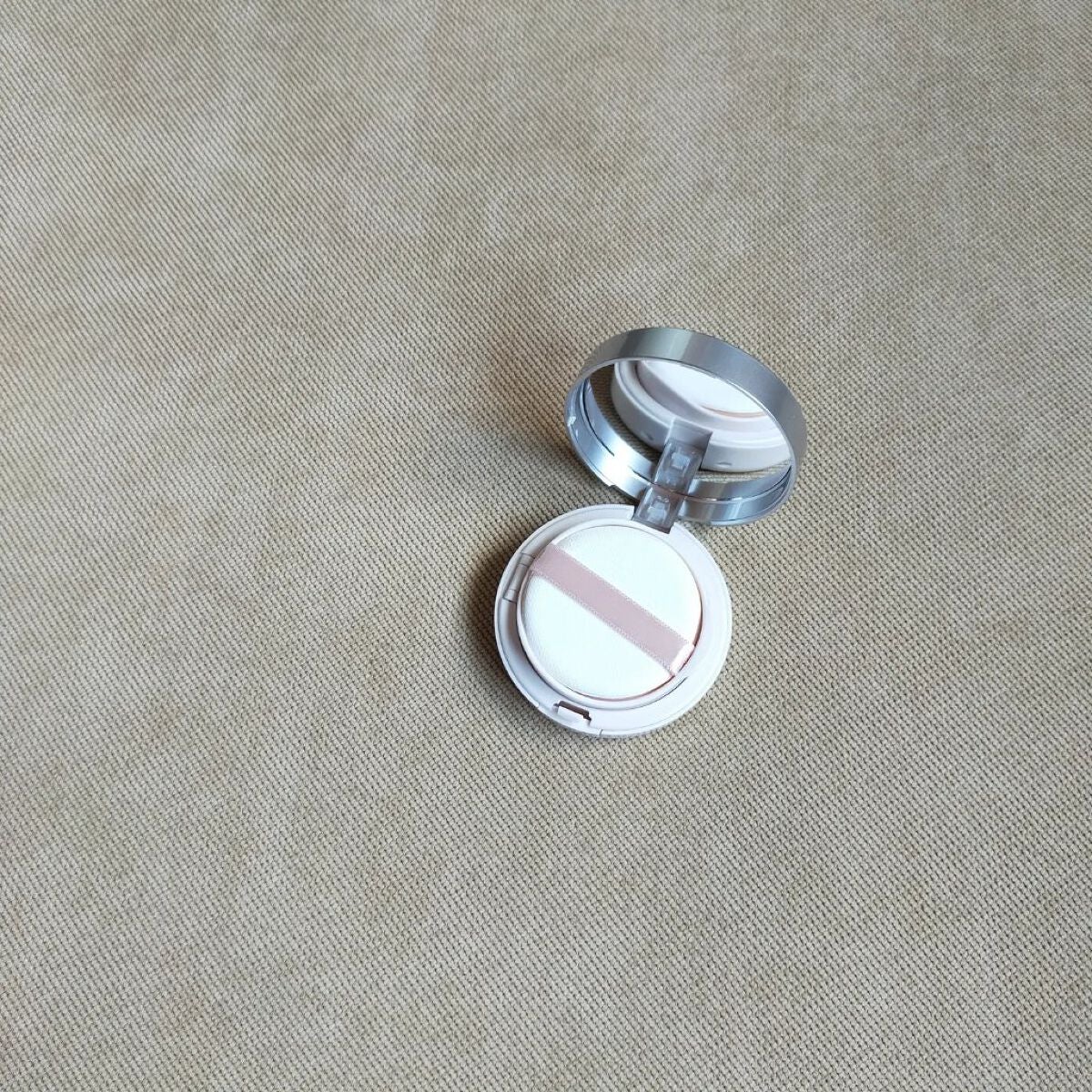 リンクルホワイトクッションファンデーション/コラリッチ/クッションファンデーションを使ったクチコミ(2枚目)