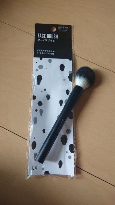 UR GLAM　FACE BRUSH/U R GLAM/メイクブラシを使ったクチコミ（1枚目）