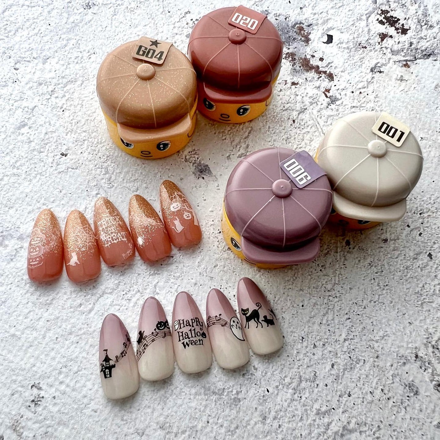 naomi on LIPS 「ハロウィン🎃👻🧟♀️🐈⬛シンプルすぎず、派手すぎず🫰今年..」(2枚目)