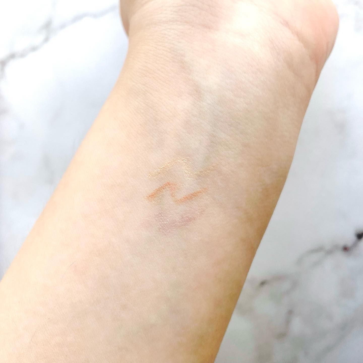 ラストグリッターハイライナー/BBIA/リキッドアイライナーを使ったクチコミ（3枚目）