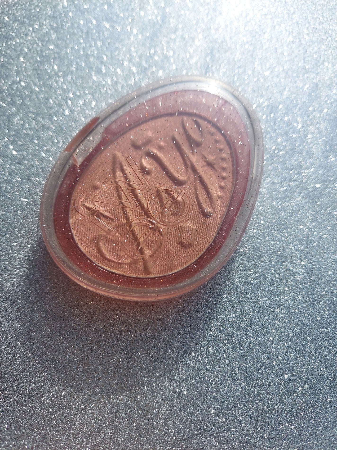 フィー グリッツストーンハイライター/fwee/パウダーハイライトを使ったクチコミ(4枚目)