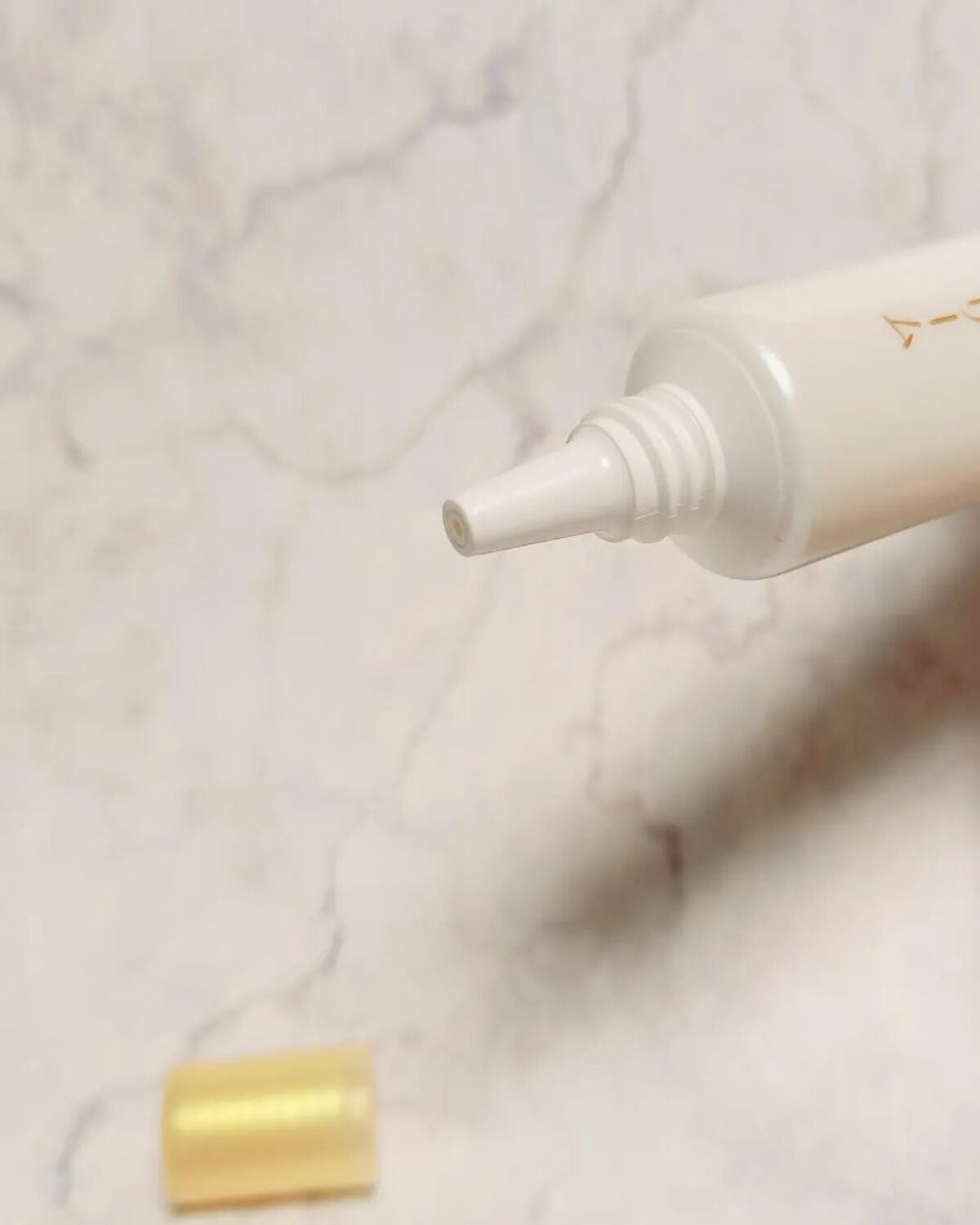 極潤プレミアム ヒアルロンアイクリーム/肌ラボ/アイケア・アイクリームを使ったクチコミ(2枚目)