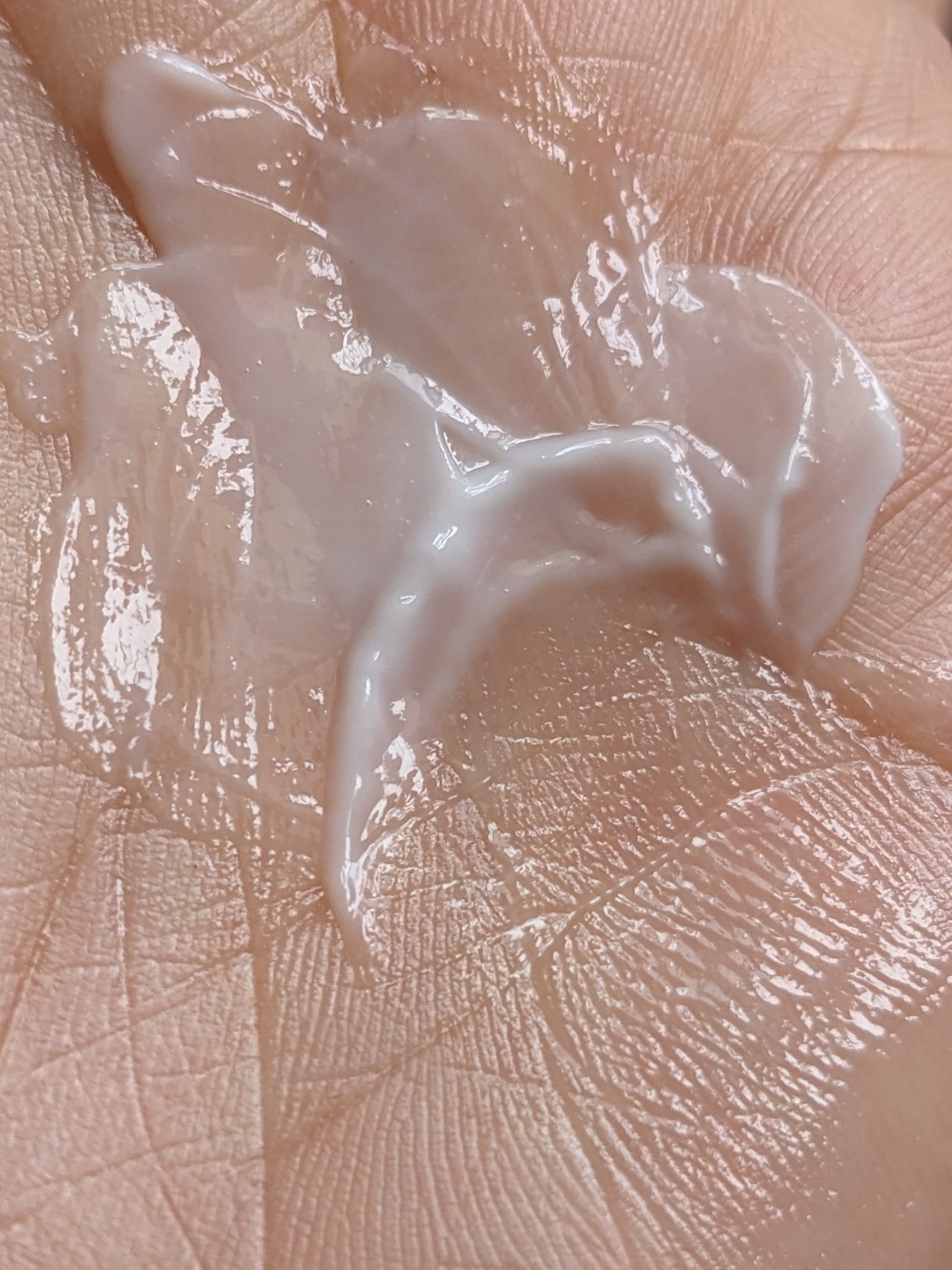 コスメ大好き☆きららのクチコミ「DECORTÉ　AQ アブソリュート バームクリーム エスティック☆

乾燥肌だから保湿命だけ.....」（3枚目）