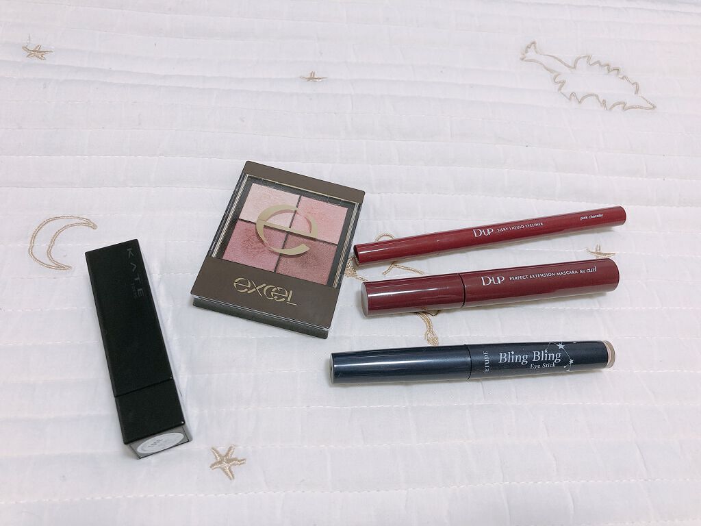 キラキラ アイシャドウ/ETUDE/スティックアイシャドウを使ったクチコミ（1枚目）