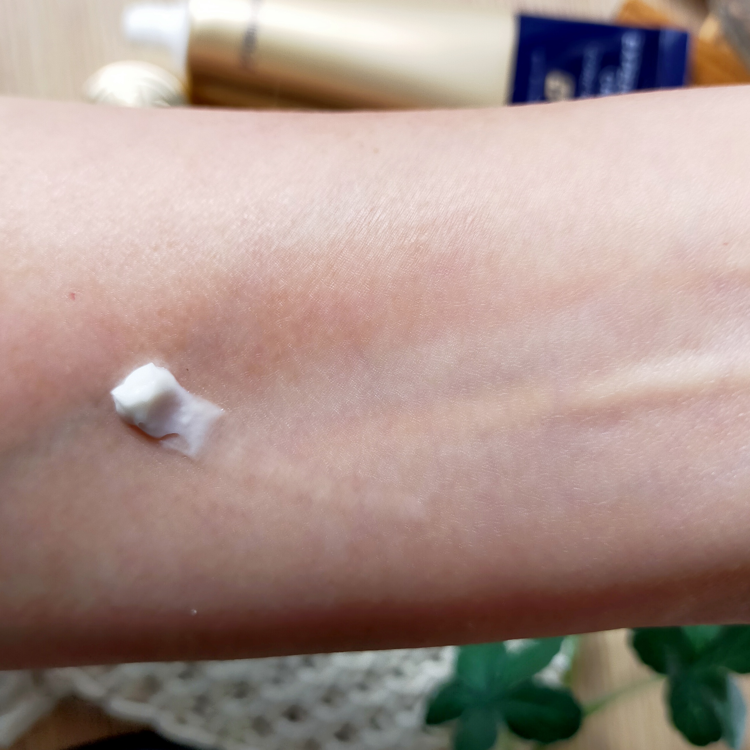 エキスパートマデカクリーム （コアファーミング）/センテリアン24/フェイスクリームを使ったクチコミ（3枚目）