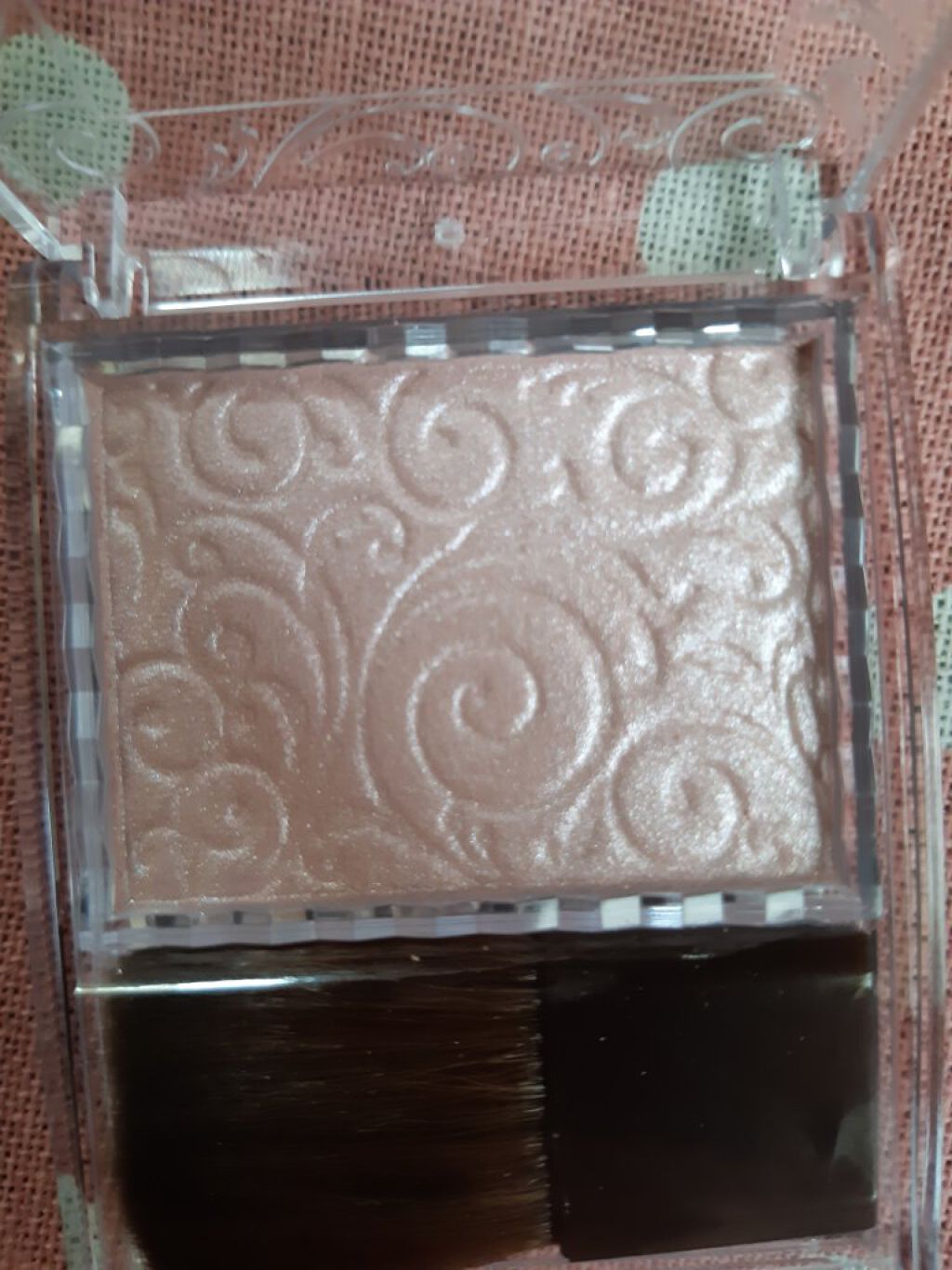 パールグロウハイライト/CEZANNE/パウダーハイライトを使ったクチコミ（2枚目）