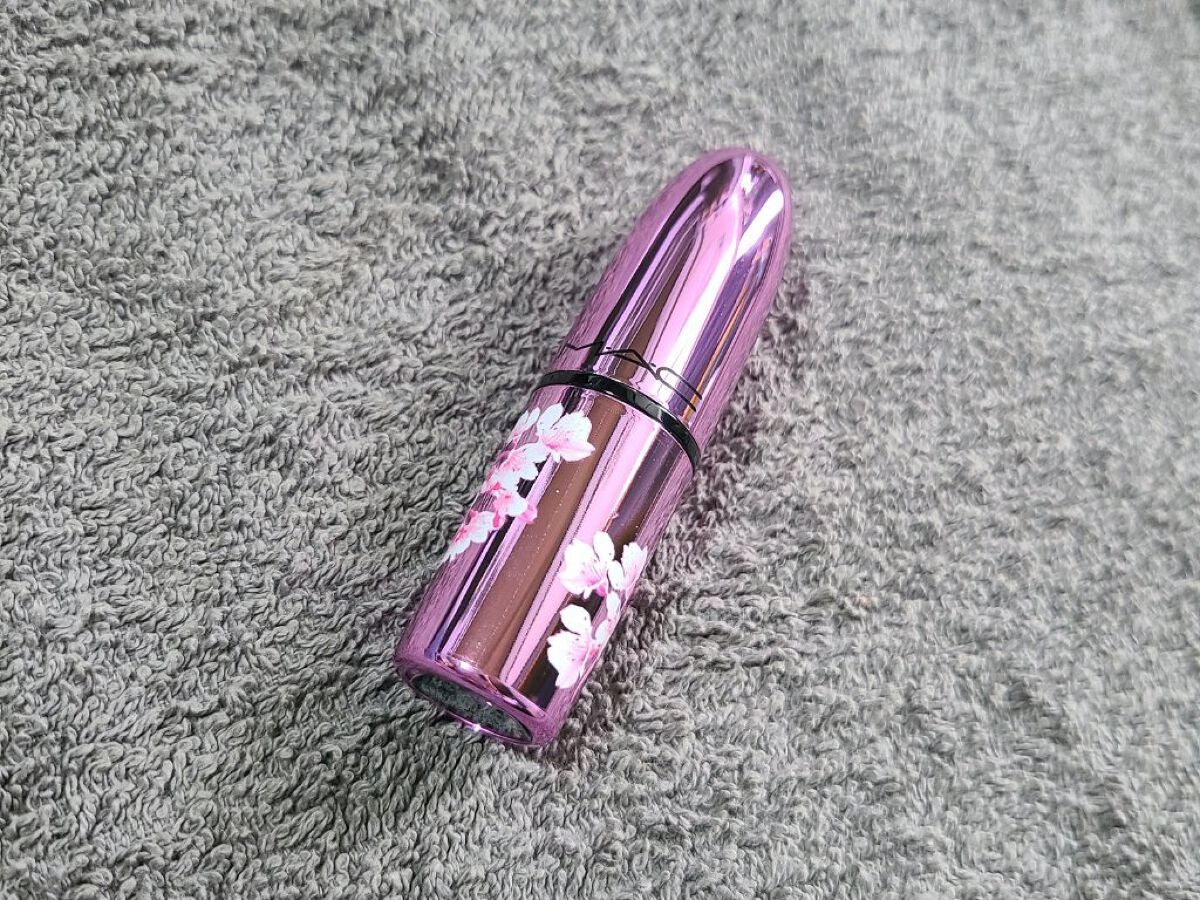 ラブ ミー リップスティック WILD CHERRY COLLECTION/M・A・C/口紅を使ったクチコミ(2枚目)