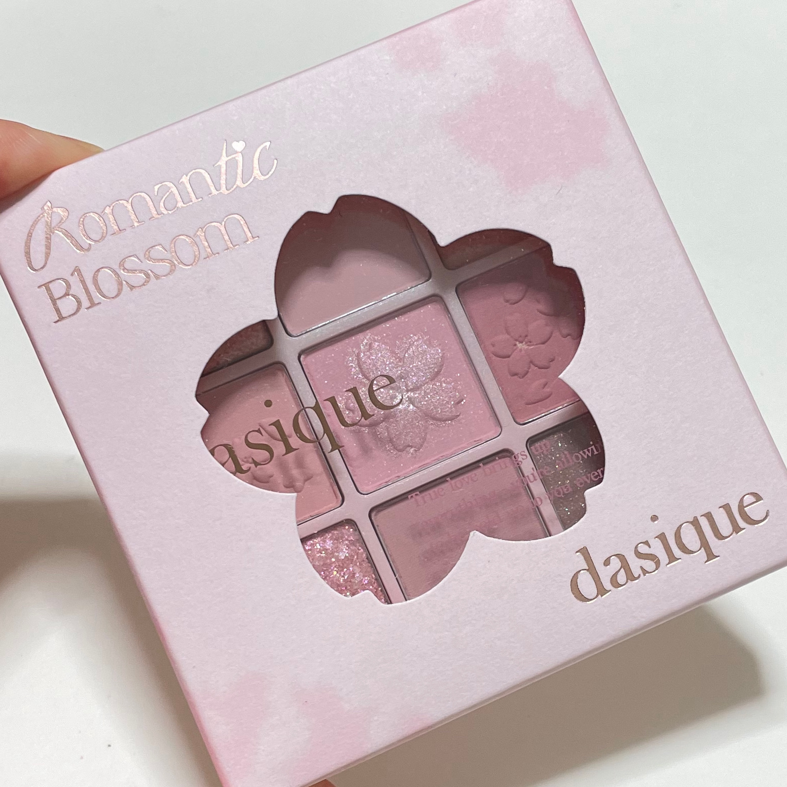 シャドウパレット｜dasiqueの口コミ - 一目惚れした桜パレット