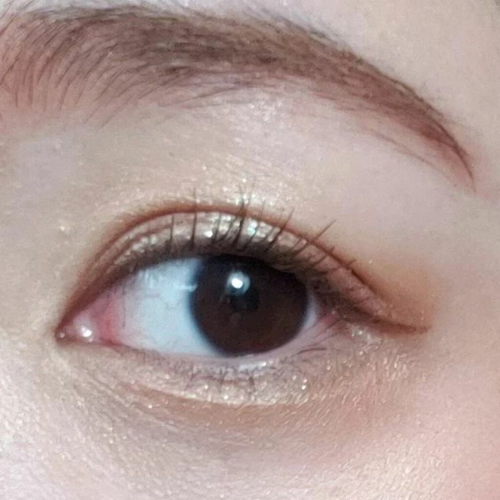 セルヴォーク ヴォランタリー アイズ 10 エクルベージュ/Celvoke/単色アイシャドウを使ったクチコミ（3枚目）