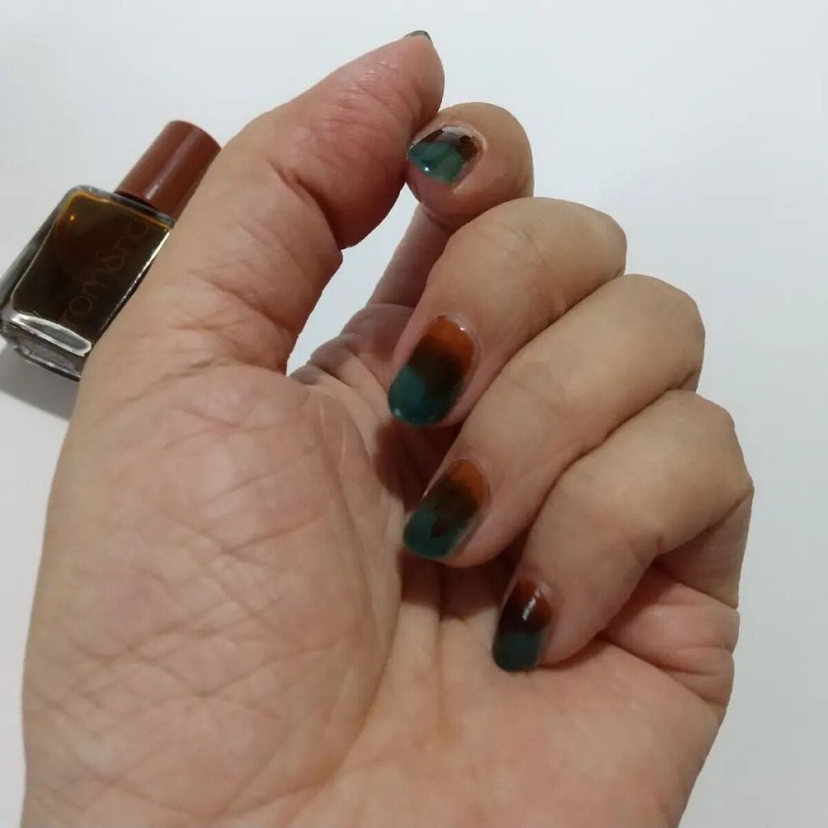 ムードペブルネイル/rom&nd/マニキュアを使ったクチコミ(2枚目)