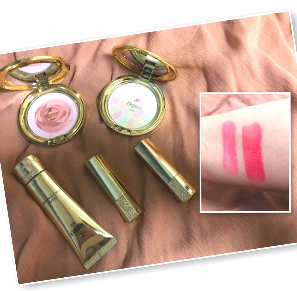 ラ プードル オートニュアンス/Elégance/プレストパウダーを使ったクチコミ（1枚目）