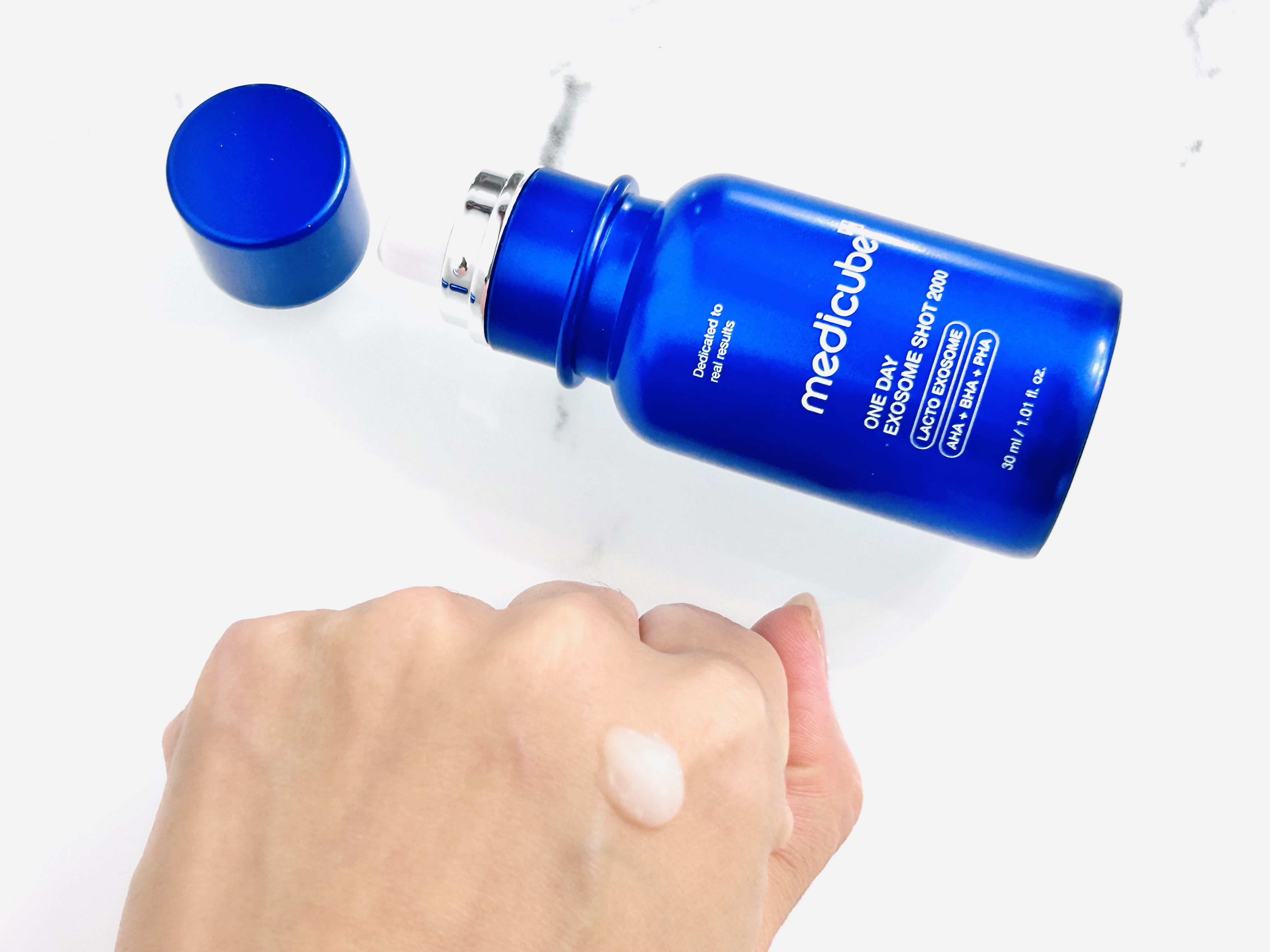 美容液 KOUME MEDICUBEの美容液 ゼロ1DAYエクソソームショット2000他、1商品を