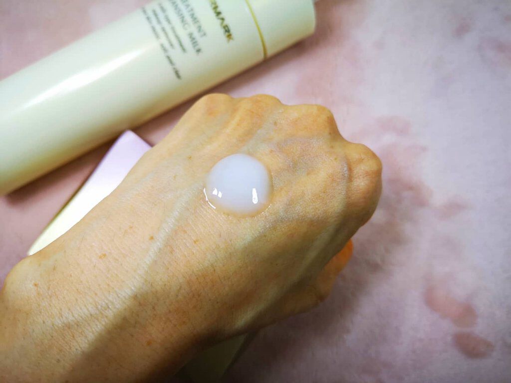 トリートメント クレンジング ミルク/COVERMARK/ミルククレンジングを使ったクチコミ（2枚目）