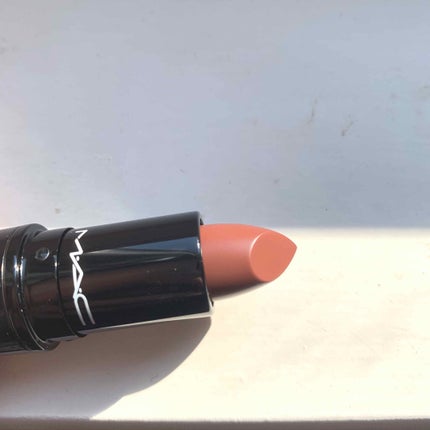 ラブ ミー リップスティック /M・A・C/口紅を使ったクチコミ(2枚目)