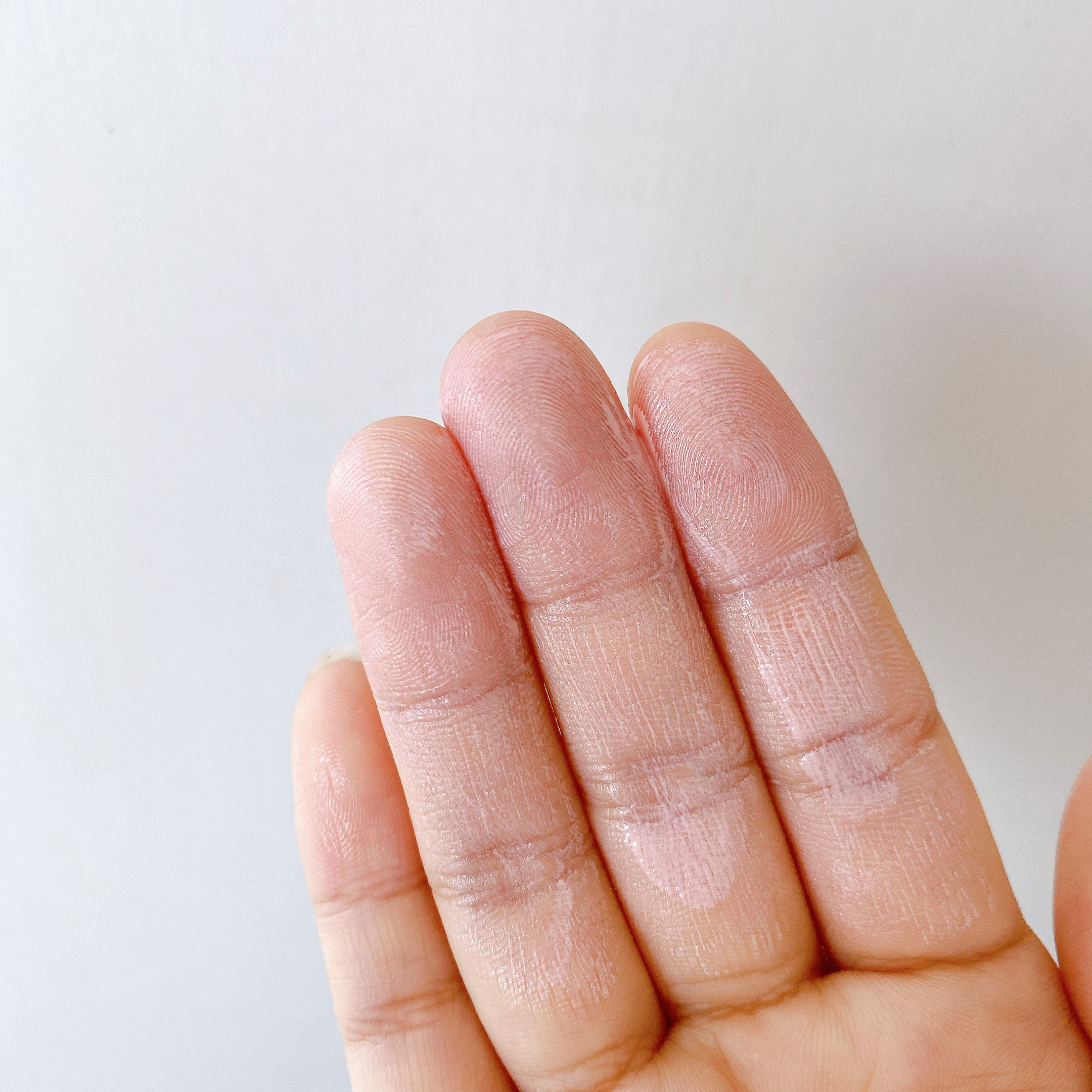 モイストプリズムプライマー/キャンメイク/化粧下地を使ったクチコミ（2枚目）