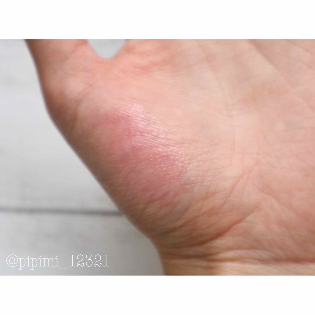 サクラヴェールリップ/パラドゥ/リップクリームを使ったクチコミ（3枚目）