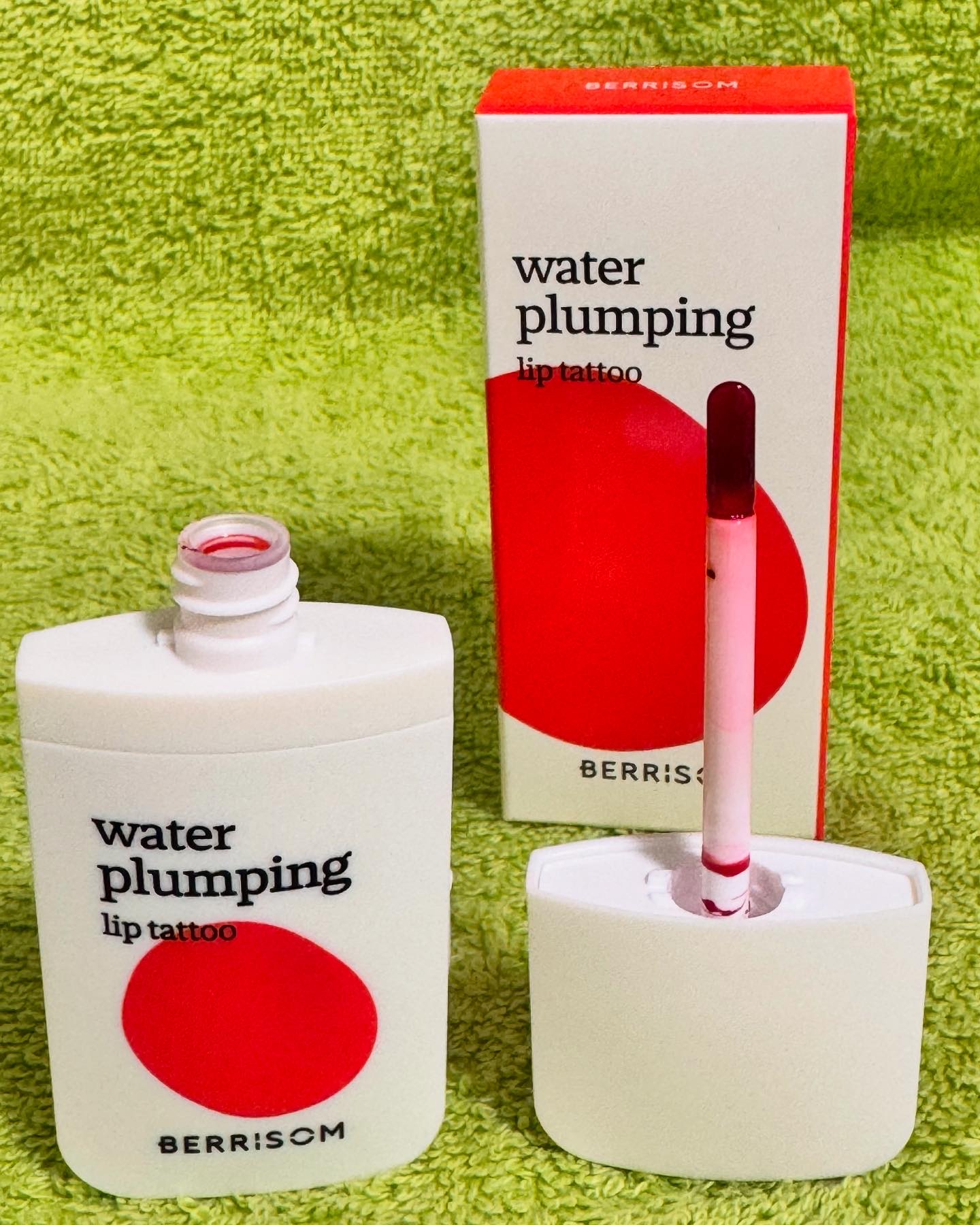 ウォータープランピング リップタトゥー/ベリサム/口紅を使ったクチコミ（2枚目）