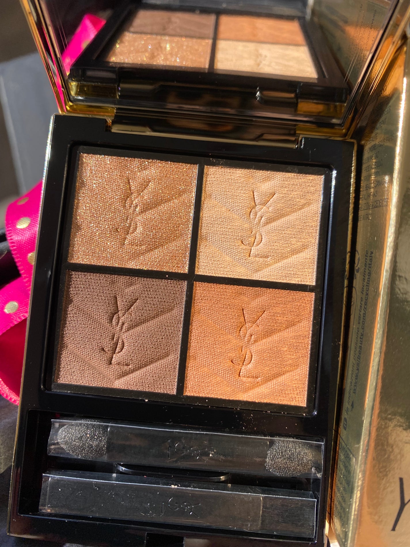 クチュール ミニ クラッチ/YVES SAINT LAURENT BEAUTE/アイシャドウパレットを使ったクチコミ(1枚目)