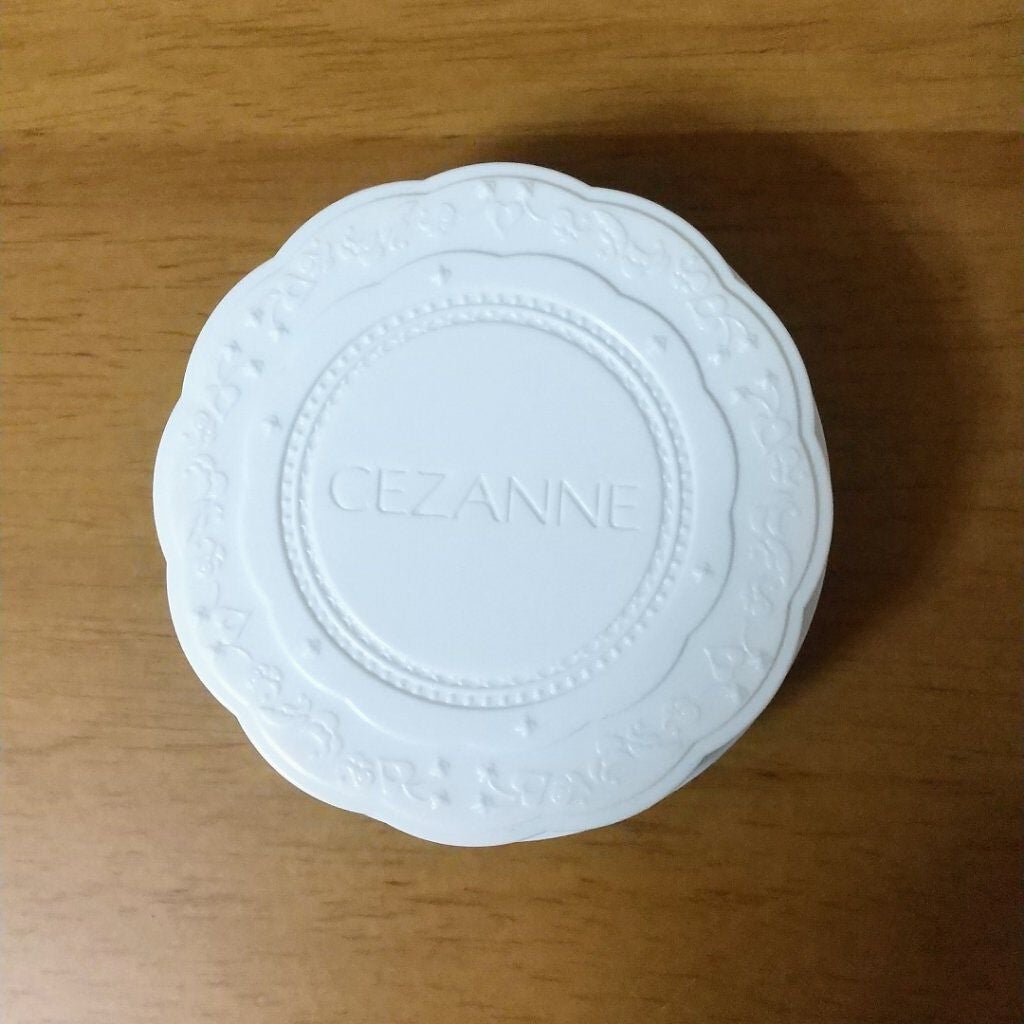 UVシルクカバーパウダー/CEZANNE/プレストパウダーを使ったクチコミ(2枚目)