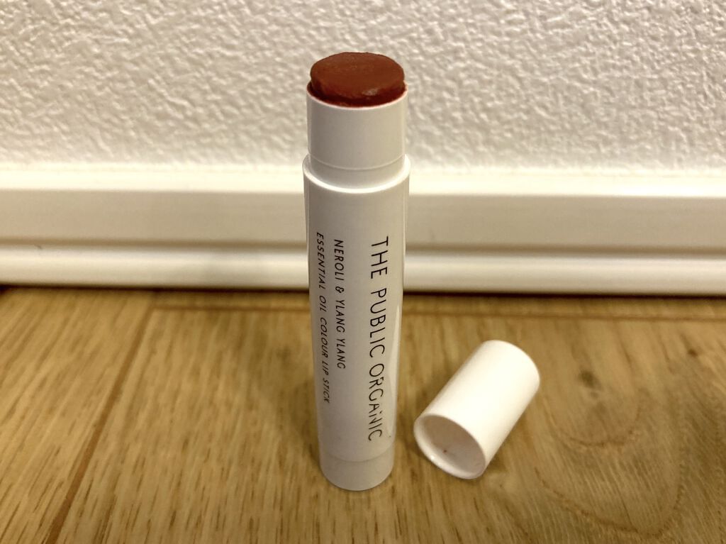 オーガニック認証 精油カラーリップスティック バーニング レッド/THE PUBLIC ORGANIC/口紅を使ったクチコミ（1枚目）