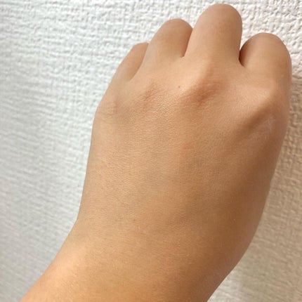 すっぴんパウダー  パステルローズの香り/クラブ/プレストパウダーを使ったクチコミ(3枚目)