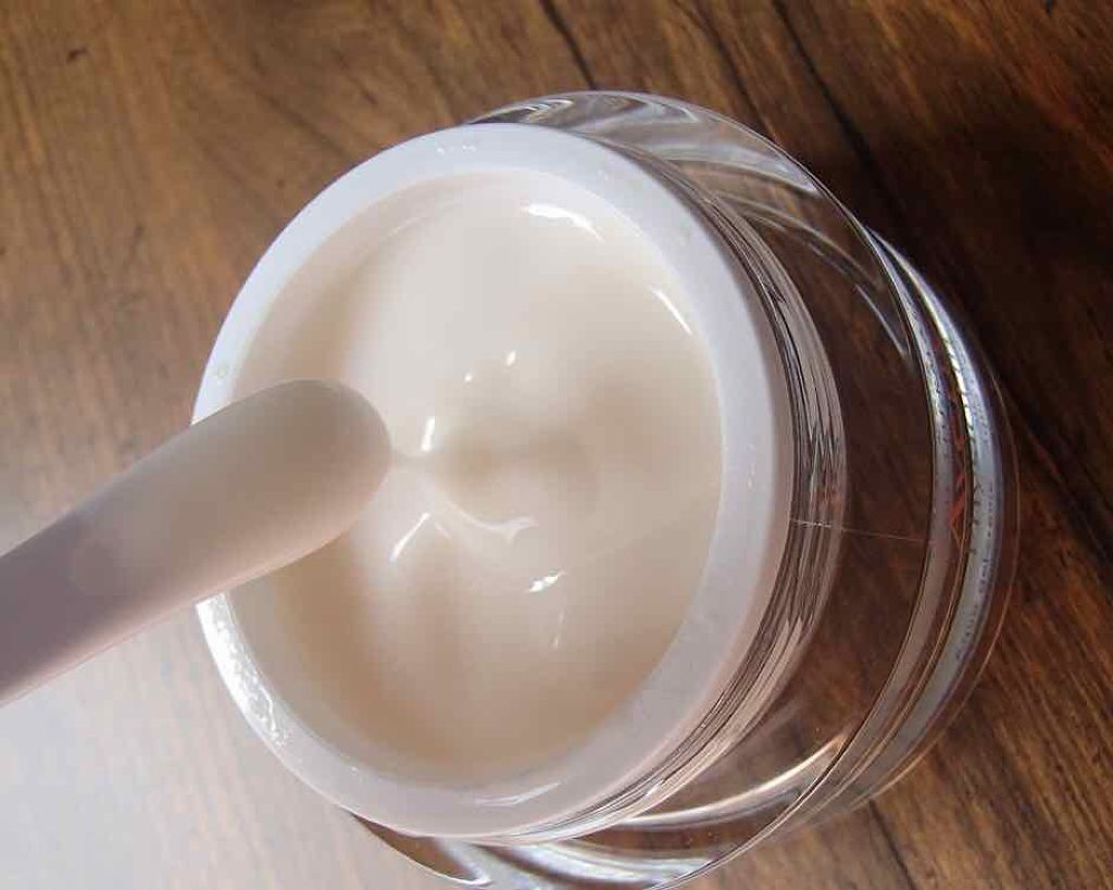 ミルキージェル エンリッチ/アベンヌ/オールインワン化粧品を使ったクチコミ(3枚目)