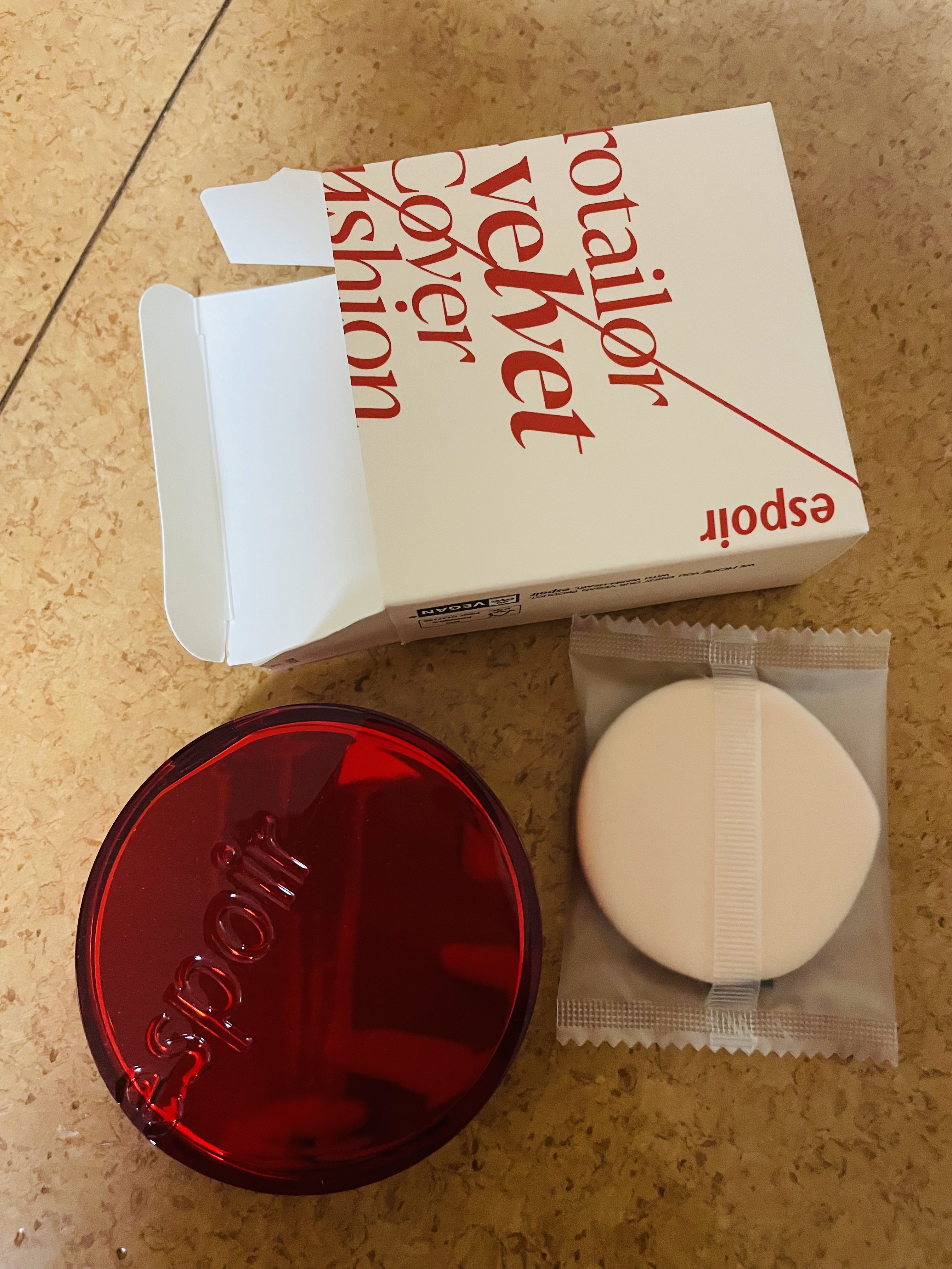 プロテーラービーベルベットカバークッション/espoir/クッションファンデーションを使ったクチコミ（2枚目）