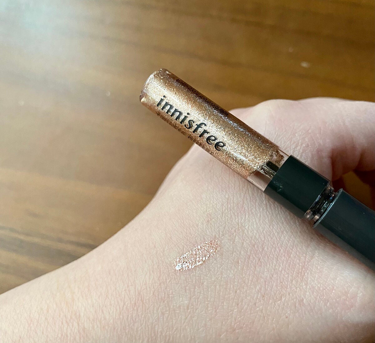 トゥインクル グリッター/innisfree/リキッドアイライナーを使ったクチコミ(3枚目)