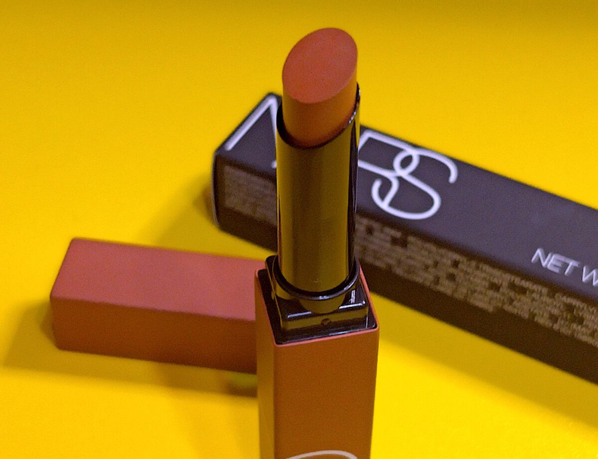 パワーマット リップスティック/NARS/口紅を使ったクチコミ(2枚目)