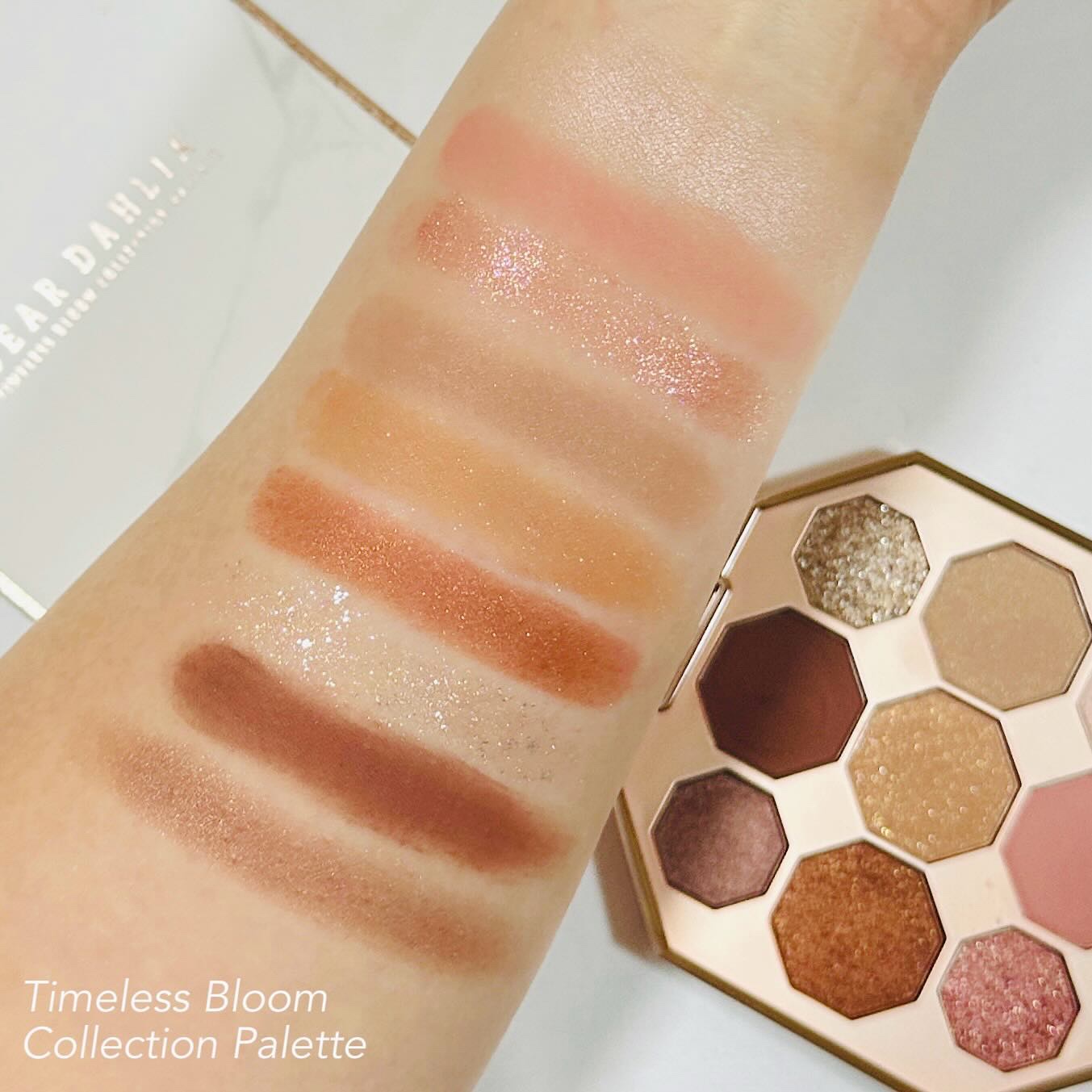 タイムレスブルームコレクションパレット 2021/DEAR DAHLIA/アイシャドウパレットを使ったクチコミ（3枚目）